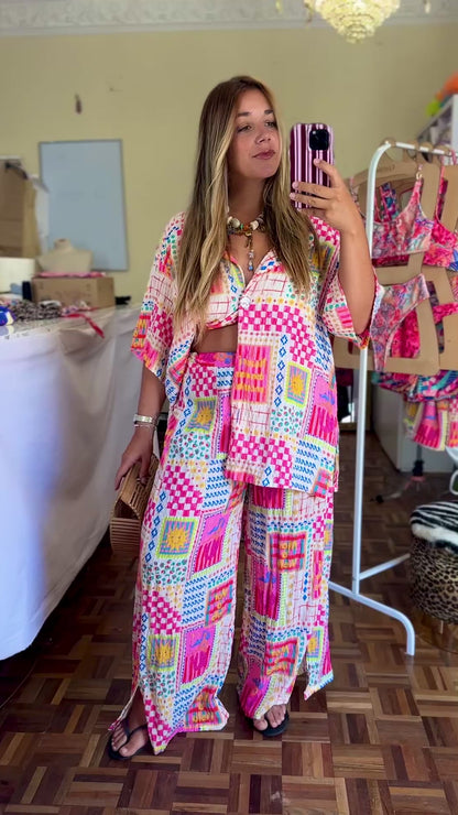 Conjunto Encantos (camisa+calças)  🌞